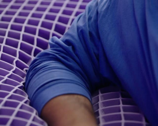 Purple mattress deals king size cost