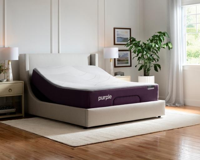 Premium Smart Base in frame with Restore mattress