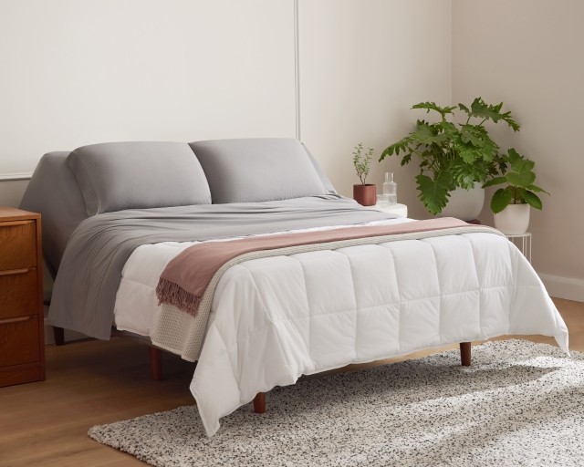 Purple bedding set featuring the duvet