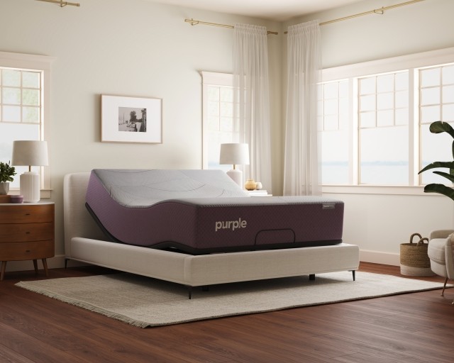 Articulated naked bed in frame